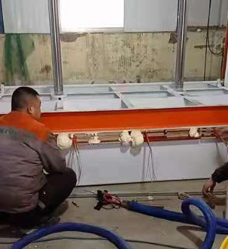 HT40D仔豬電熱板發泡填充聚氨酯(圖2) 仔豬電熱板發泡填充聚氨酯案例